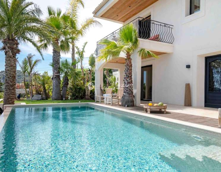 Sea view 6 bedroom home close to Monaco -&nbsp;ref&nbsp;3070